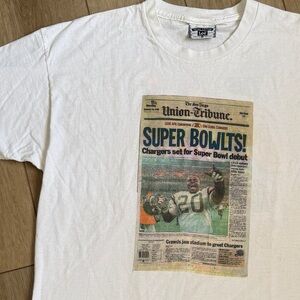 Vintage 90s 1995 NFL Chargers Super Bowl Tshirt Newspaper ‘The Bolt is back’